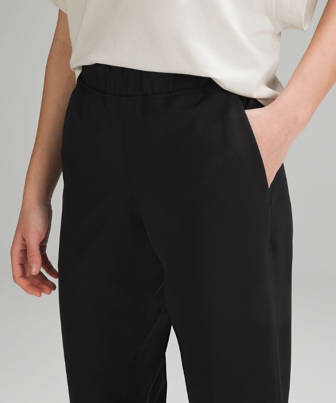 Luxtreme Slim-Fit Mid-Rise Jogger *Full Length