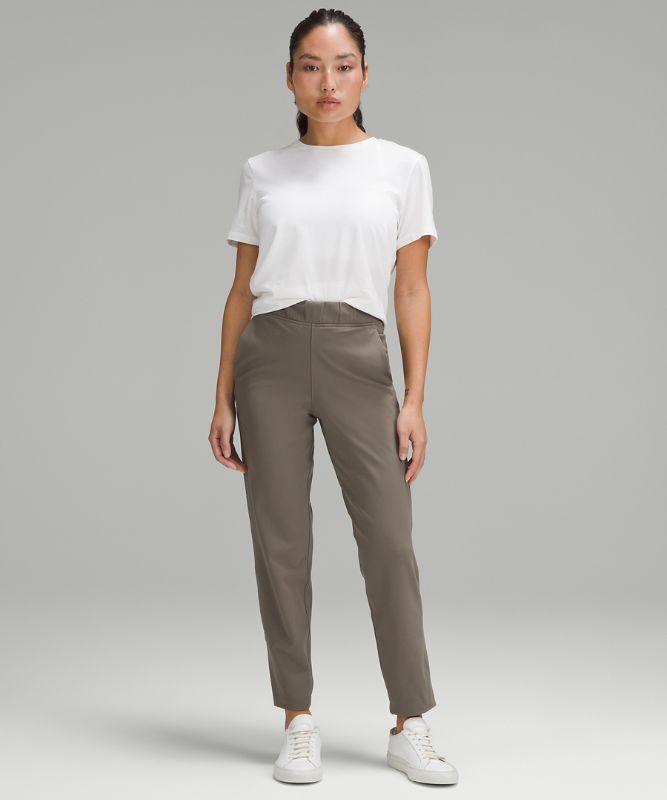 Luxtreme Slim-Fit Pull-On Mid-Rise Pants *Asia Fit