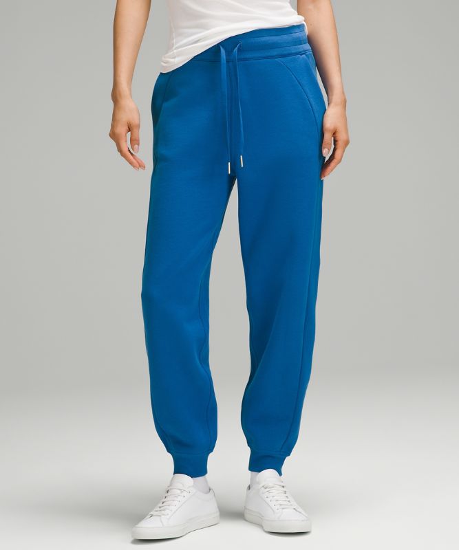 Scuba Relaxed-Fit High-Rise Jogger *Asia Fit