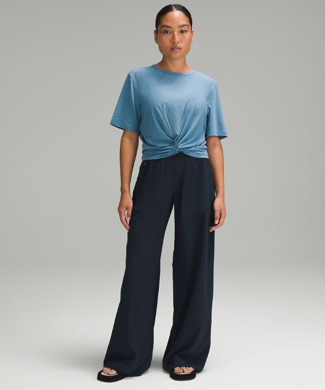 Swift Mid-Rise Wide-Leg Pant