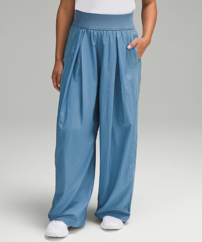 Lightweight Tennis Mid-Rise Track Pants *Asia Fit