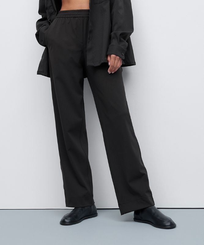 Straight-Leg Mid-Rise Pant Luxtreme *Regular