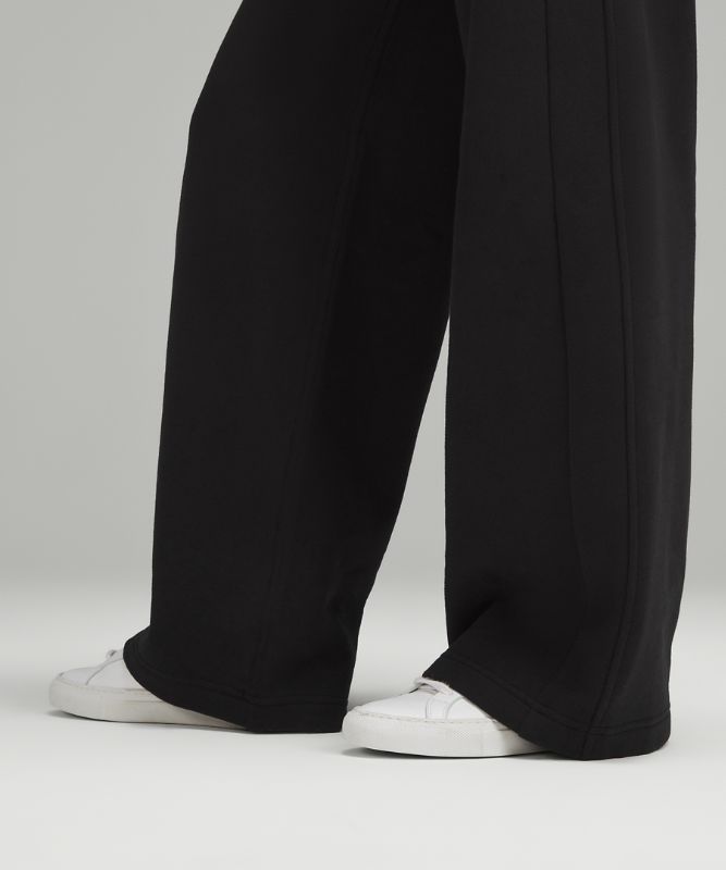 Scuba Mid-Rise Wide-Leg Pant *Asia Fit