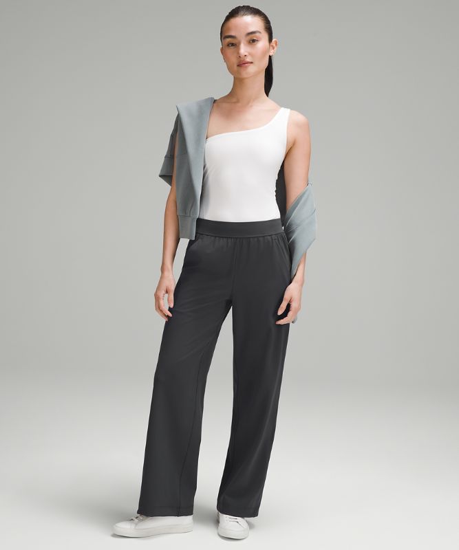 Luxtreme Pull-On Mid-Rise Wide-Leg Pant *Asia Fit