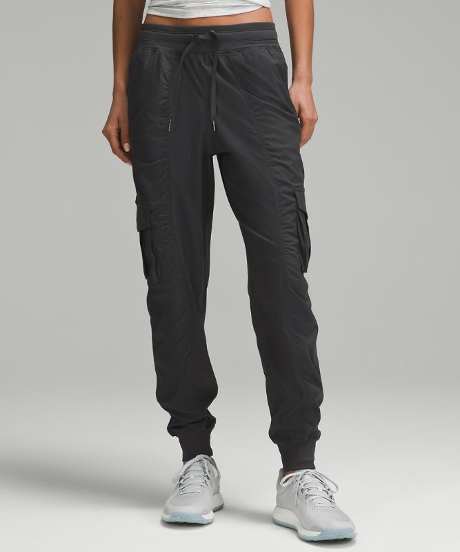 Dance Studio Relaxed-Fit Mid-Rise Cargo Jogger