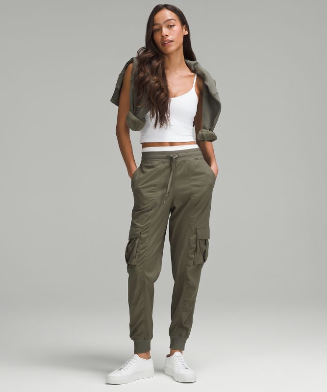 Dance Studio Relaxed-Fit Mid-Rise Cargo Jogger