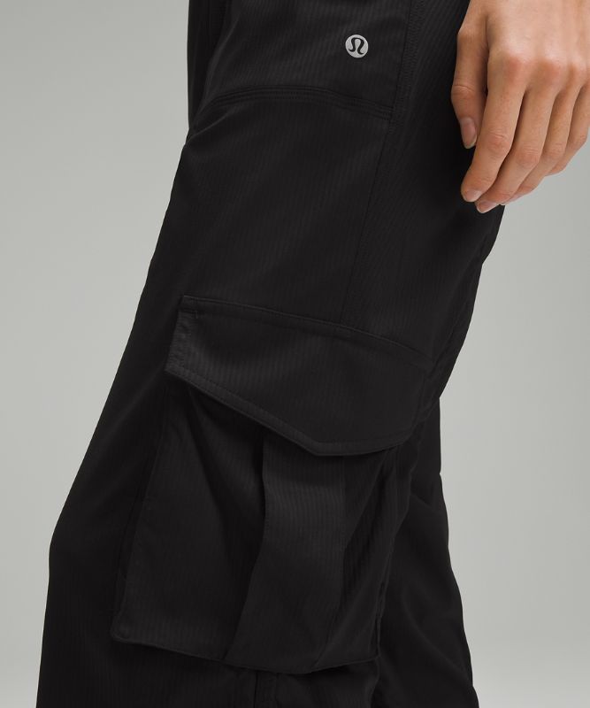 Dance Studio Relaxed-Fit Mid-Rise Cargo Pant