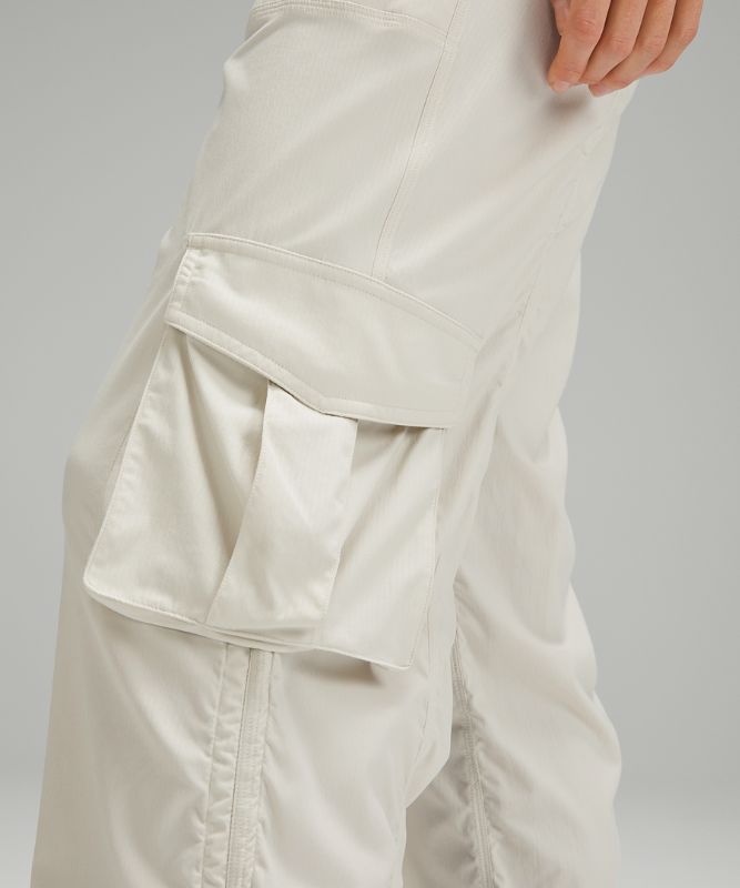 Dance Studio Relaxed-Fit Mid-Rise Cargo Pant