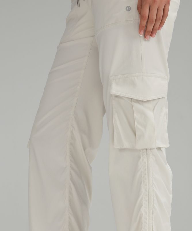 Dance Studio Relaxed-Fit Mid-Rise Cargo Pant *Asia Fit