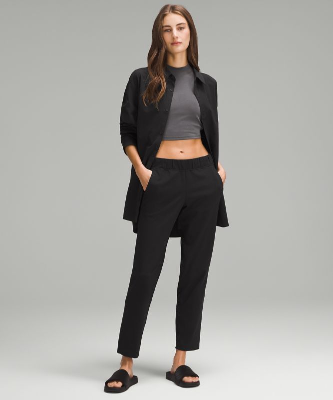 Luxtreme Slim-Fit Pull-On Mid-Rise Pant