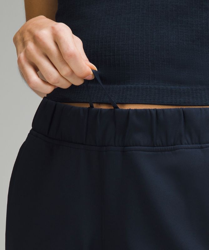 Luxtreme Slim-Fit Pull-On Mid-Rise Pant