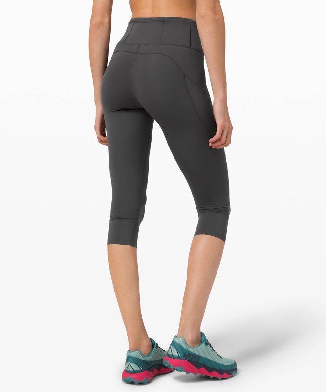 Lululemon Fast & Free Crop II *Nulux selling 19