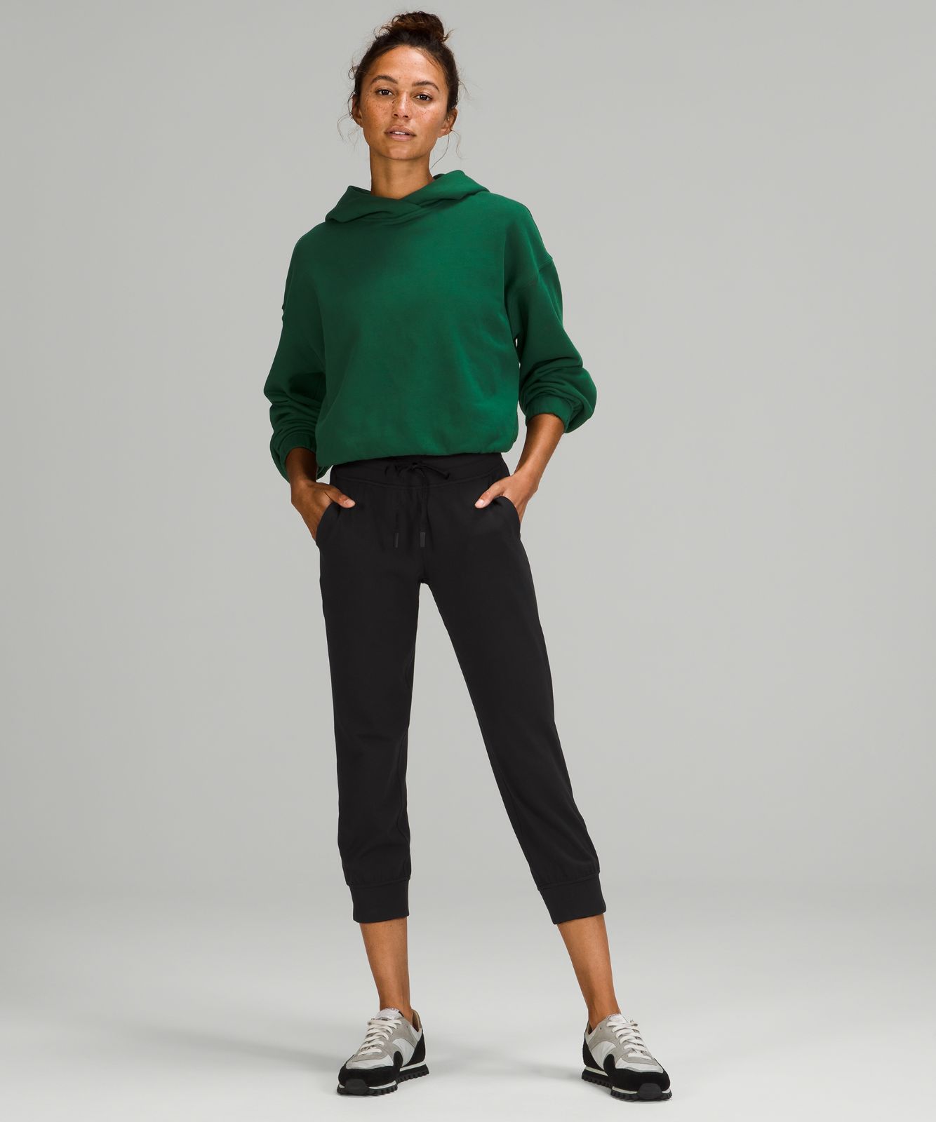 Ready to Rulu Jogger Crop | Black | luludrops