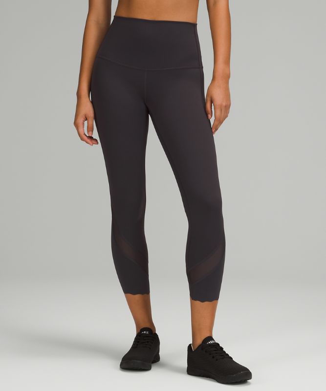 Lululemon Black Wunder Under Roll Down Crop Leggings