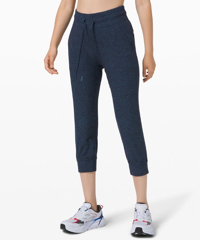 Ready to Rulu High-Rise Jogger Crop