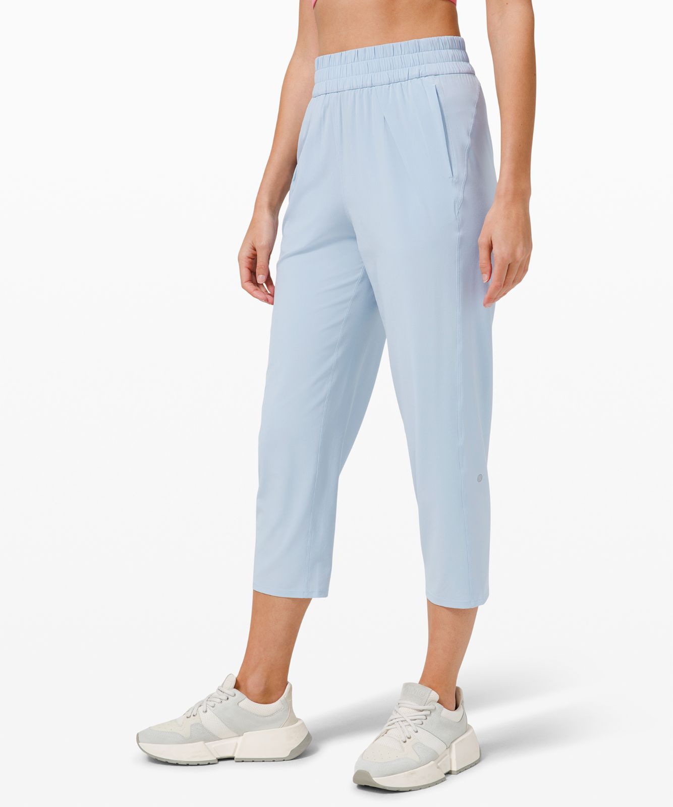 Ease Back In Mid-Rise Crop | クロップパンツ | Lululemon JP