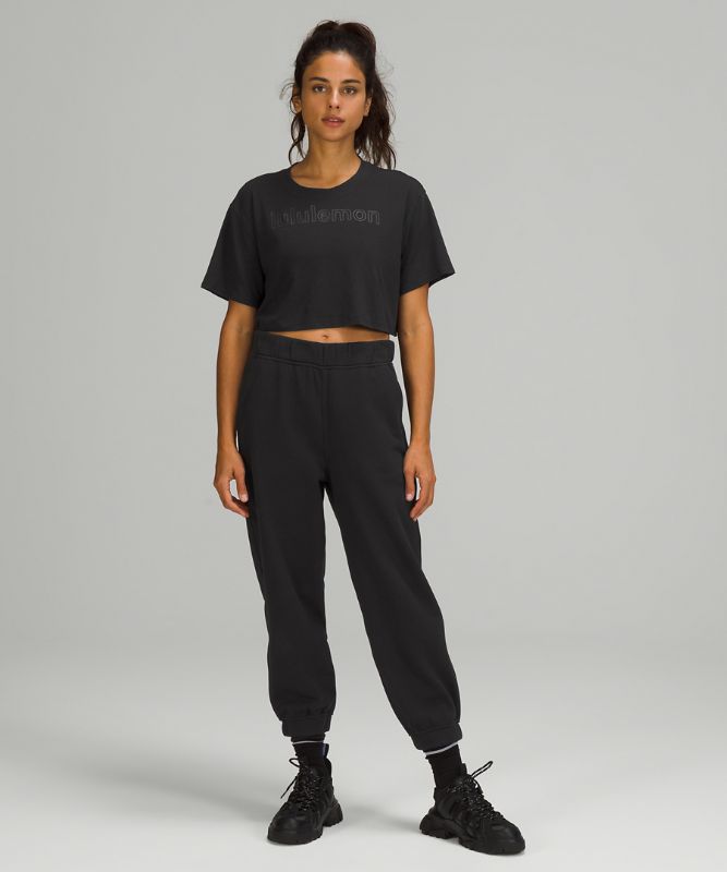 Relaxed High-Rise Cropped Jogger