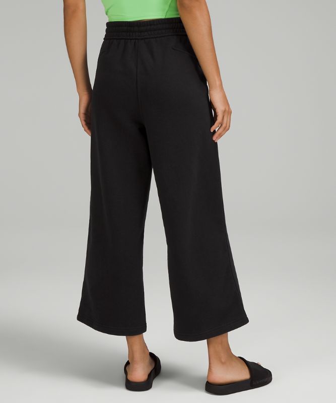 Loungeful High-Rise Wide Leg Crop