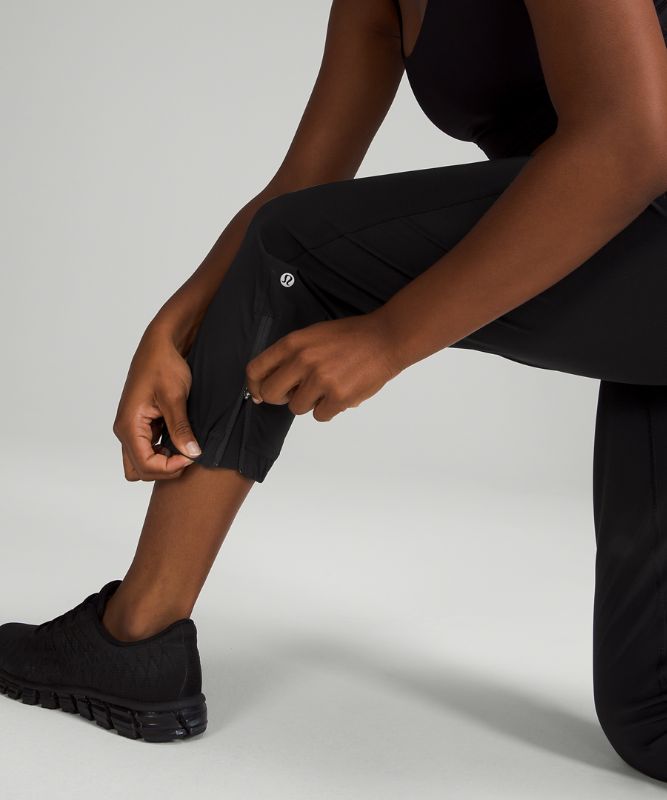 Adapted State High-Rise Jogger Crop