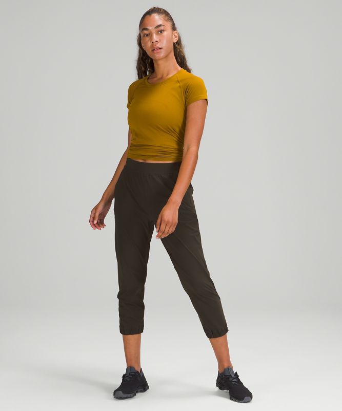 Adapted State High-Rise Jogger Crop