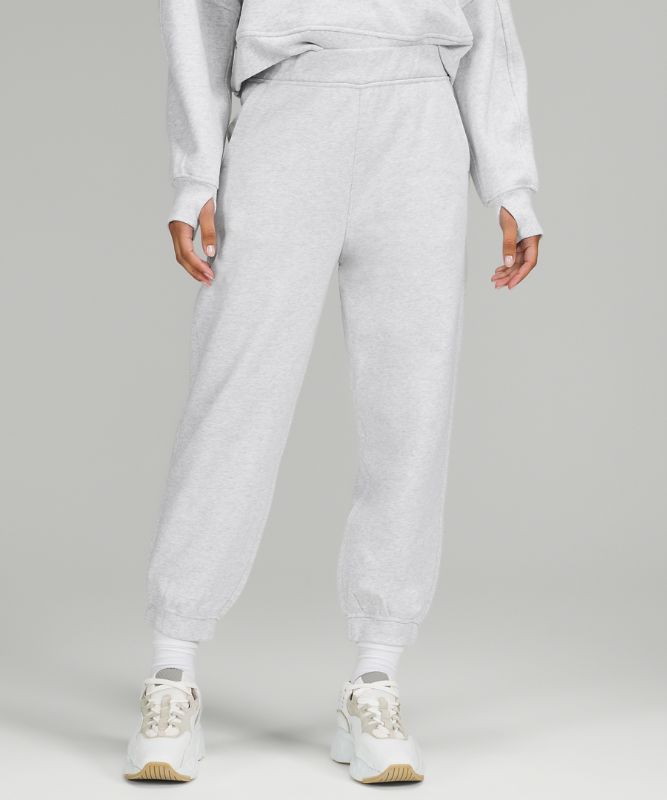 Relaxed High-Rise Cropped Jogger