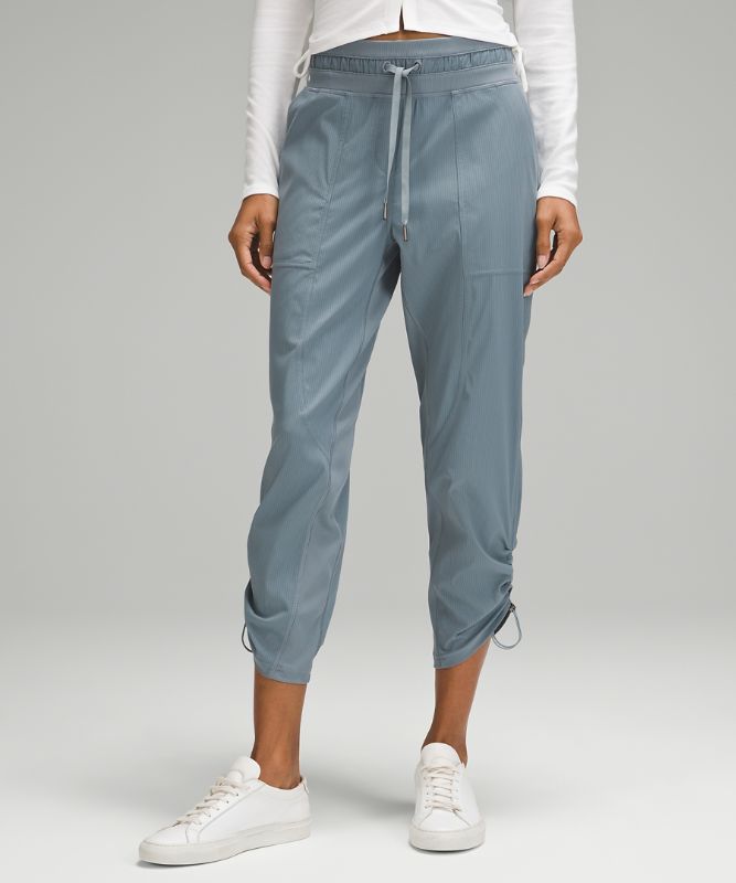 Dance Studio Mid-Rise Cropped Pant