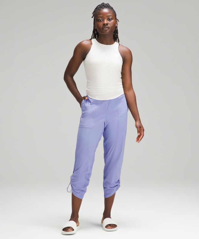 Dance Studio Mid-Rise Cropped Pant