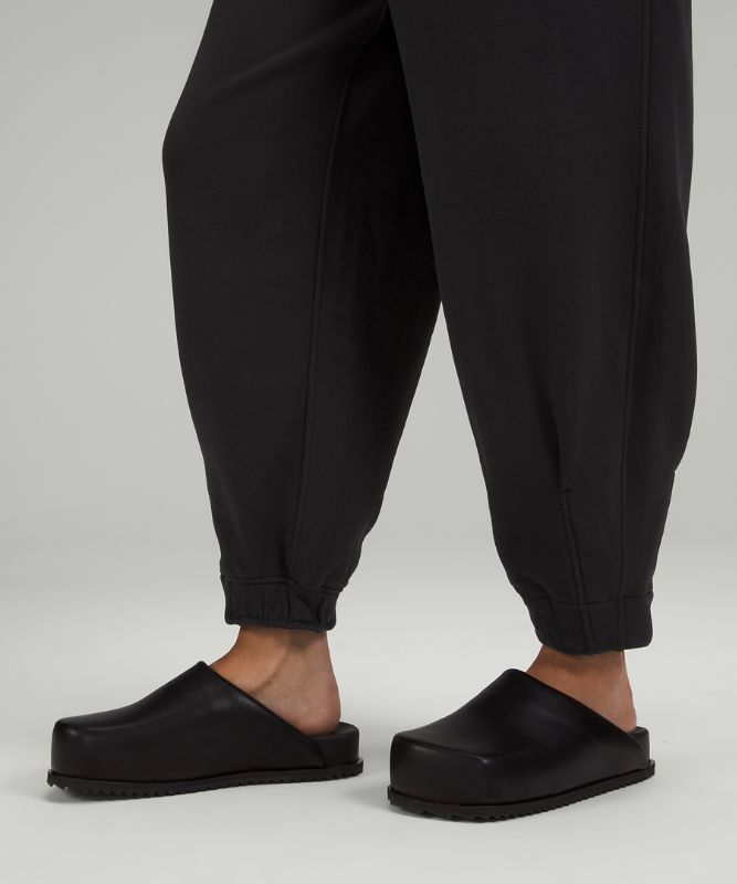 Loungeful Oversized-Fit High-Rise Cropped Jogger