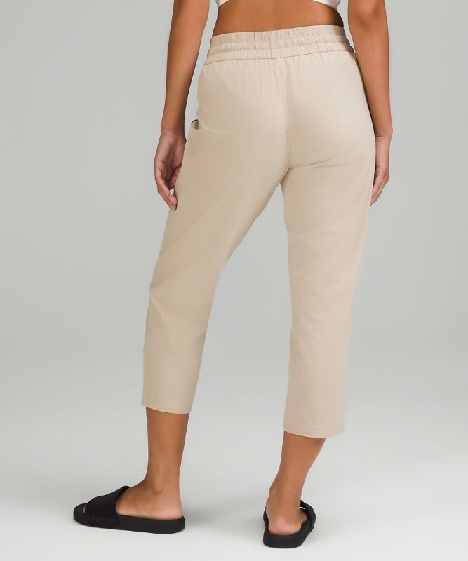 Pull-On Mid-Rise Tapered-Leg Crop 23"