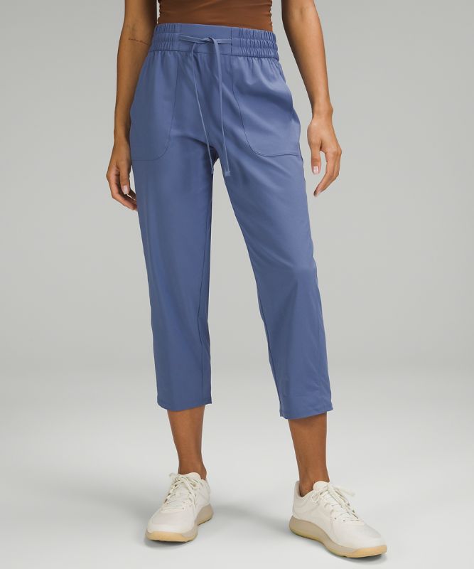 Pull-On Mid-Rise Tapered-Leg Cropped Pant 23"