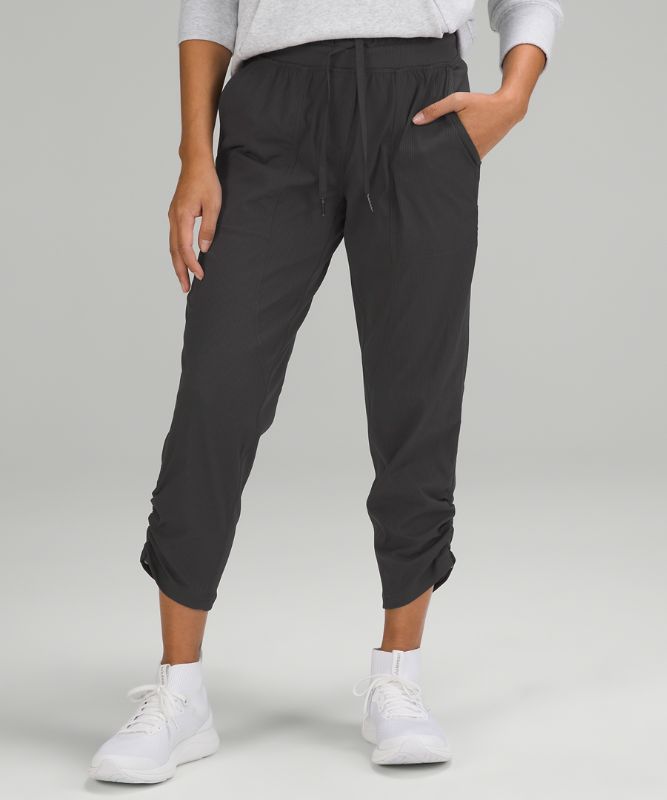 Dance Studio Mid-Rise Cropped Pants