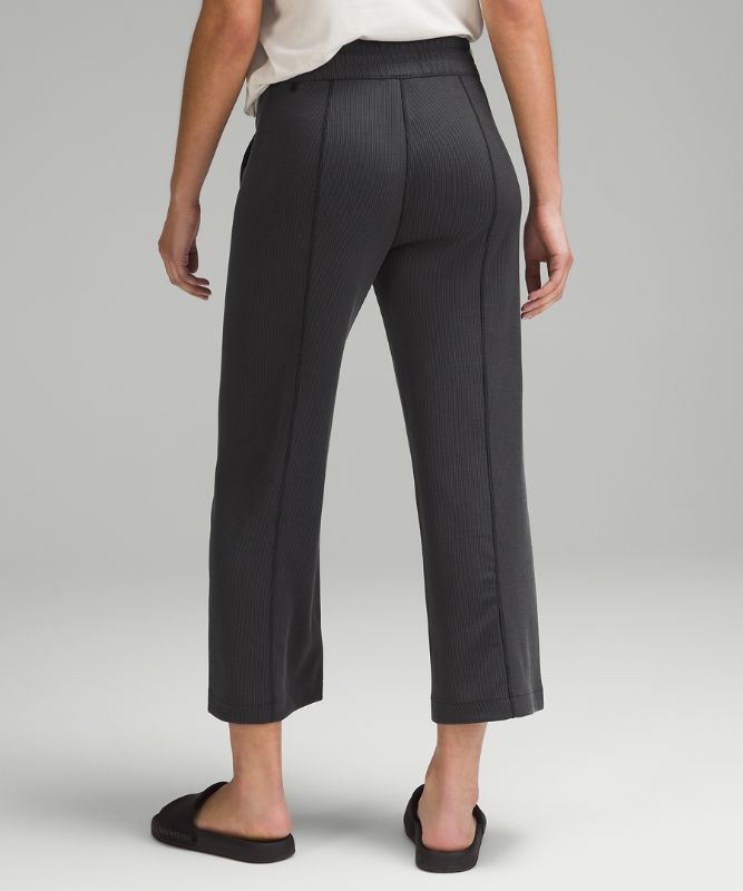 Ribbed Softstreme Mid-Rise Wide-Leg Cropped Pant 25"