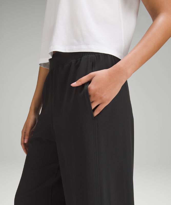 Stretch Woven Wide-Leg High-Rise Cropped Pant, Black