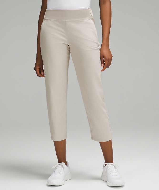 Warpstreme Multi-Pocket Mid-Rise Golf Cropped Pant 24"