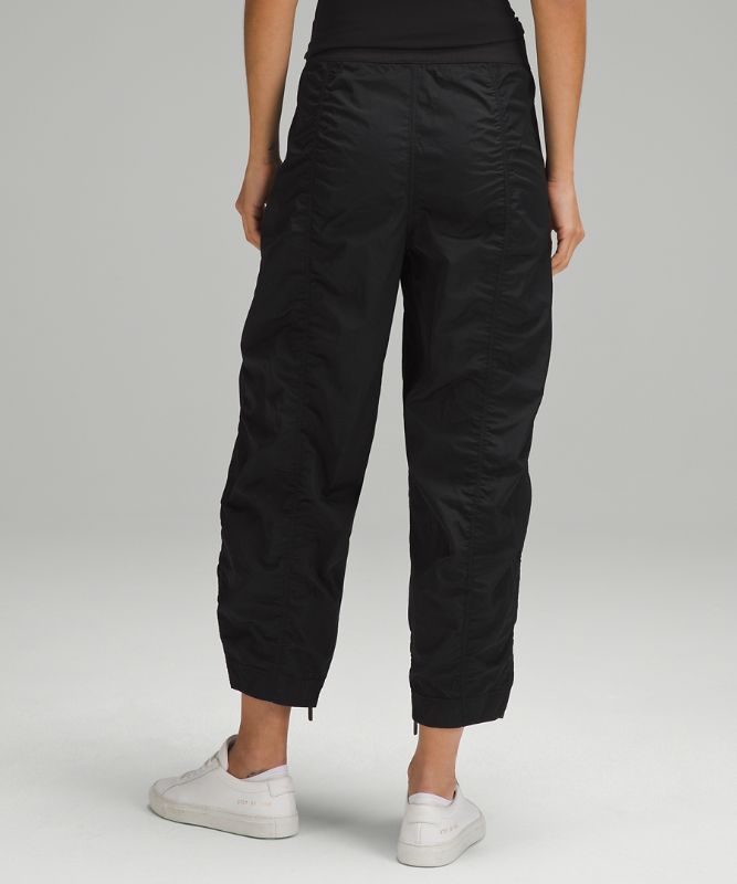 Front-Zip Mid-Rise Ruched Crop