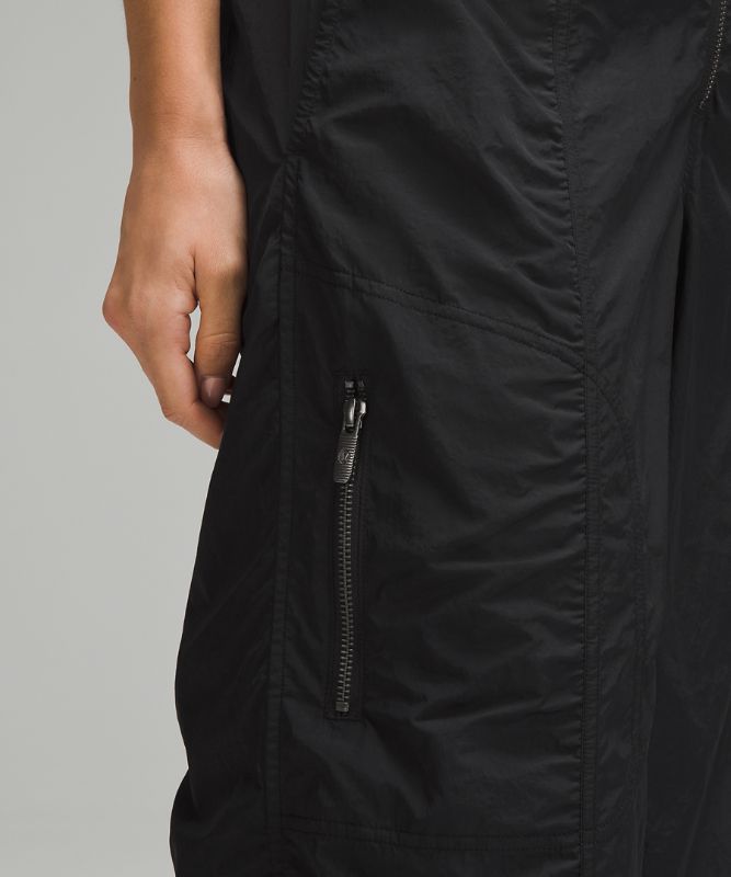 Front-Zip Mid-Rise Ruched Crop