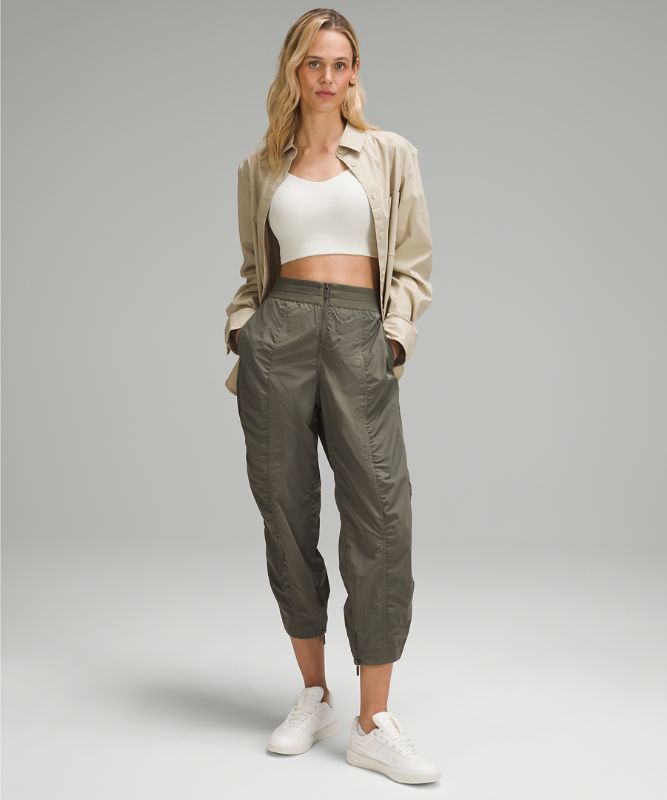 Front-Zip Mid-Rise Ruched Crop