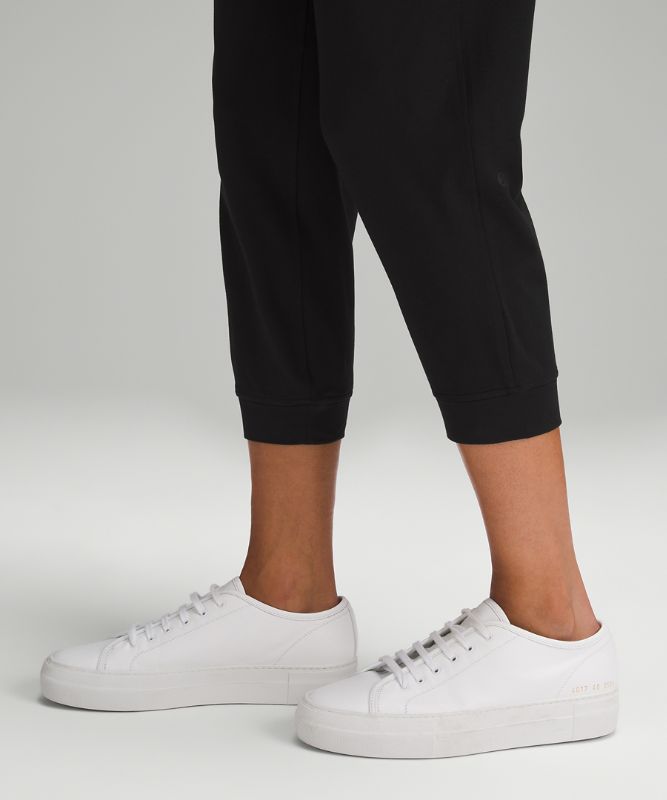 Soft Jersey Classic-Fit Mid-Rise Cropped Jogger