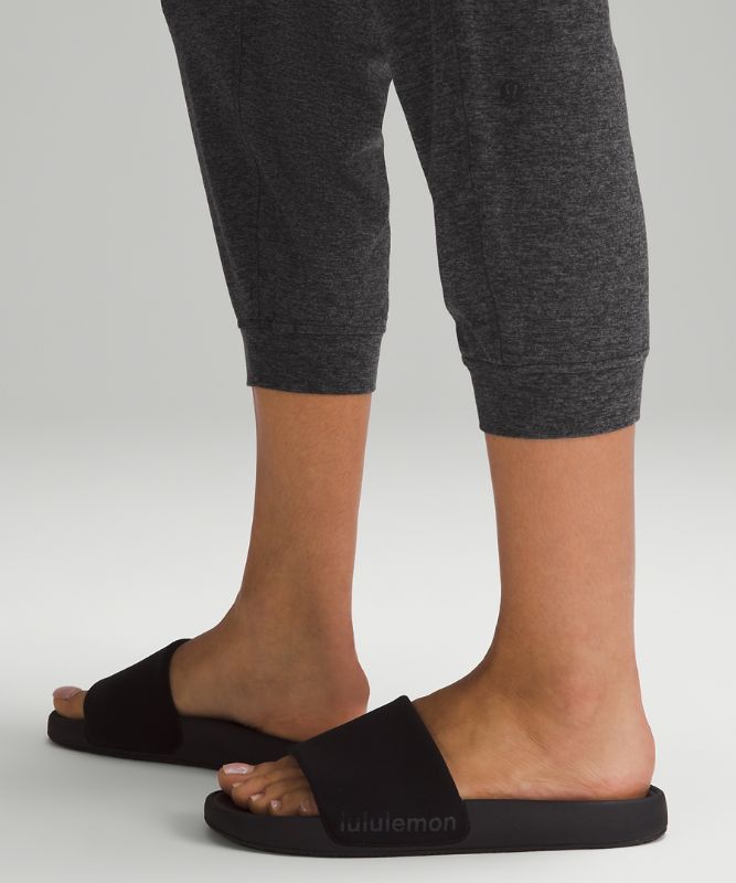 Soft Jersey Classic-Fit Mid-Rise Cropped Jogger