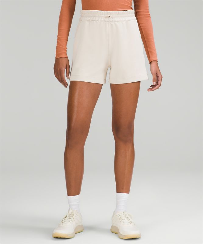 Softstreme High-Rise Short 4"