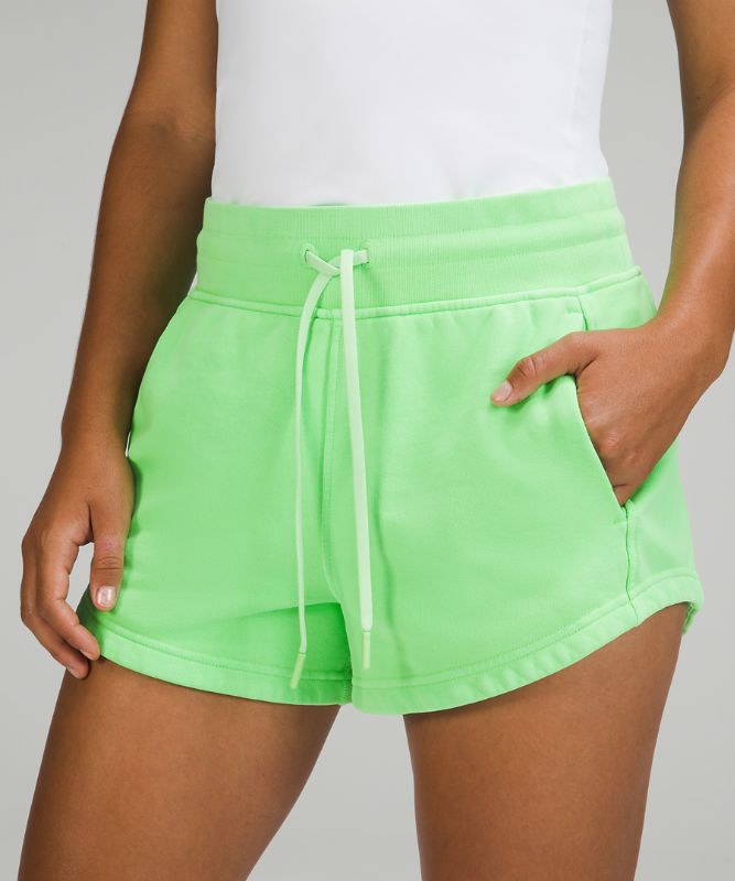 Inner Glow High-Rise Short 3"