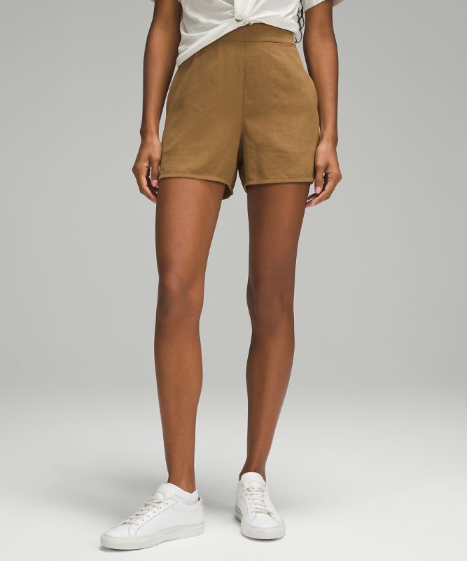 Flat-Front Relaxed Short 4"