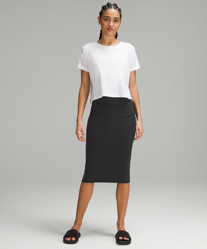 Nulu Slim-Fit High-Rise Skirt | Black | luludrops