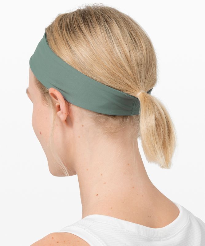 Women's Fly Away Tamer Headband