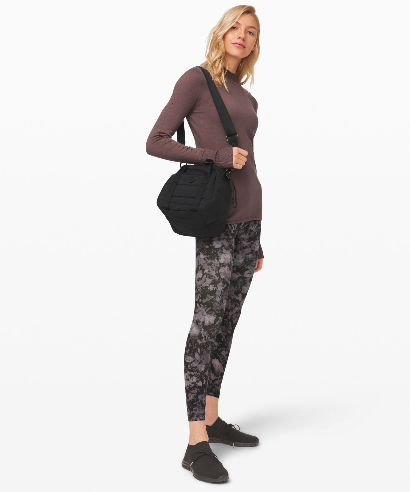 Lululemon dash all discount day bucket bag