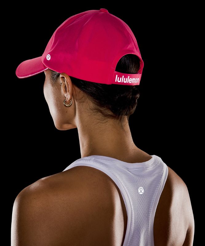 Women's Fast and Free Running Hat