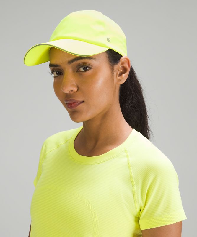 Women's Fast and Free Running Hat