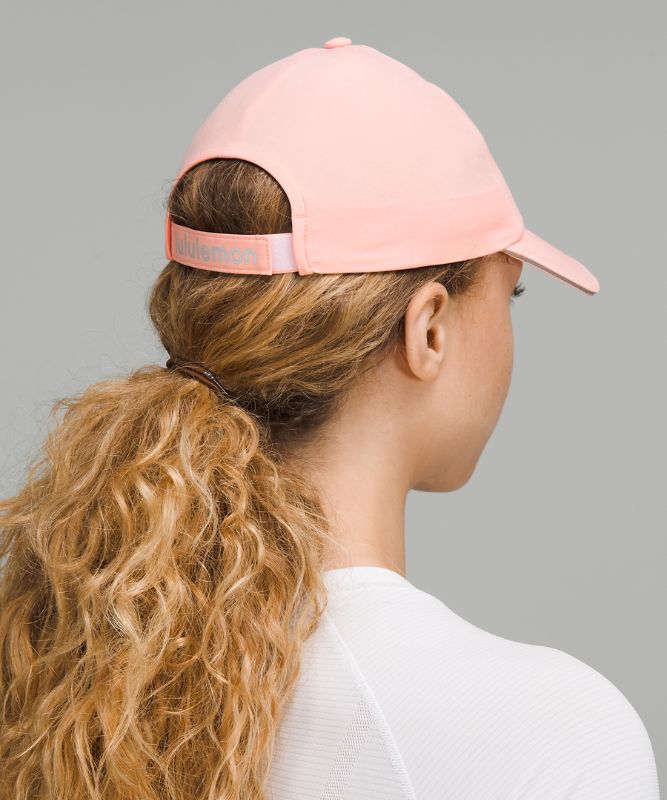 Women's Fast and Free Run Hat