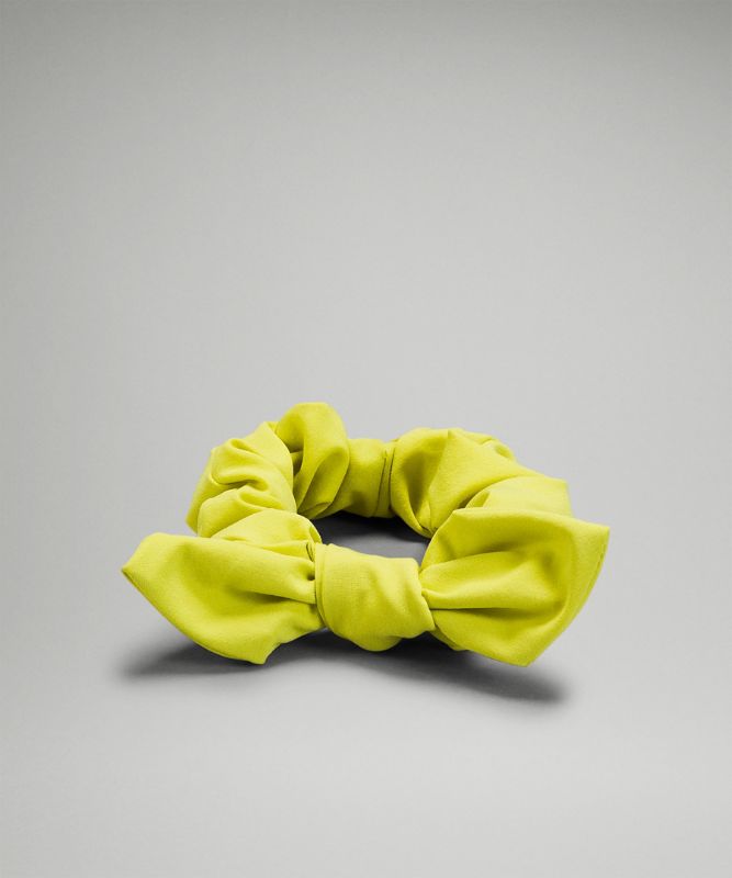 Uplifting Scrunchie *Bow