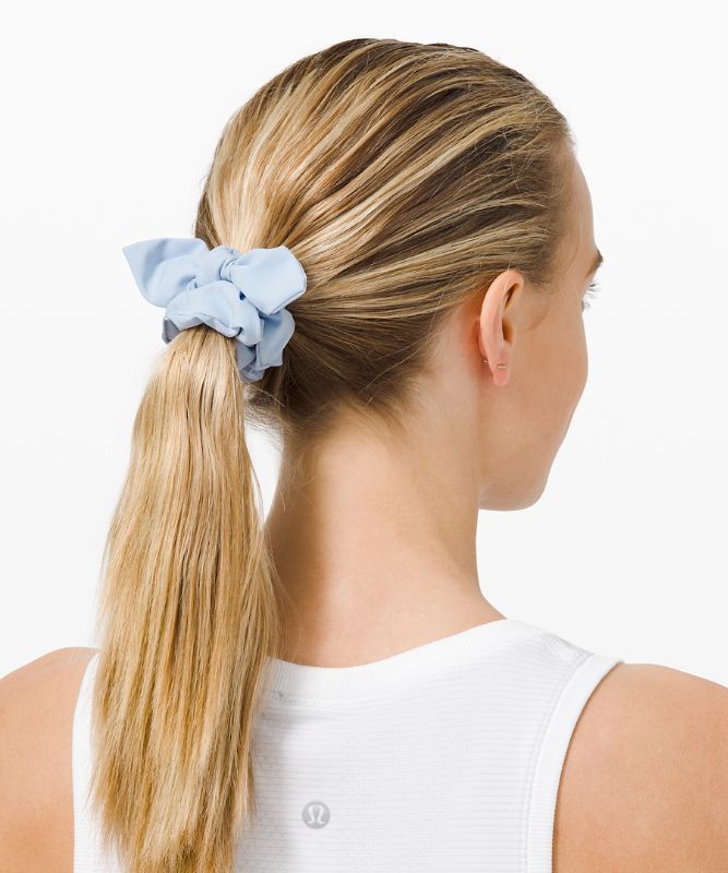 Uplifting Scrunchie *Bow